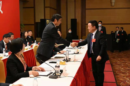 蘇鹽集團(tuán)隆重召開六屆一次職工代表大會 蘇鹽集團(tuán)隆重召開六屆一次職工代表大會