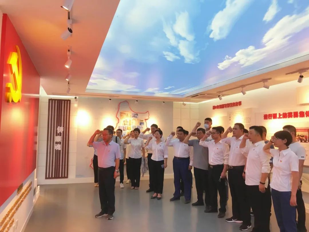 蘇鹽井神三分公司黨委丨突出政治領航 強化能力提升 為推動企業(yè)高質量發(fā)展集智聚力 蘇鹽井神三分公司黨委丨突出政治領航 強化能力提升 為推動企業(yè)高質量發(fā)展集智聚力