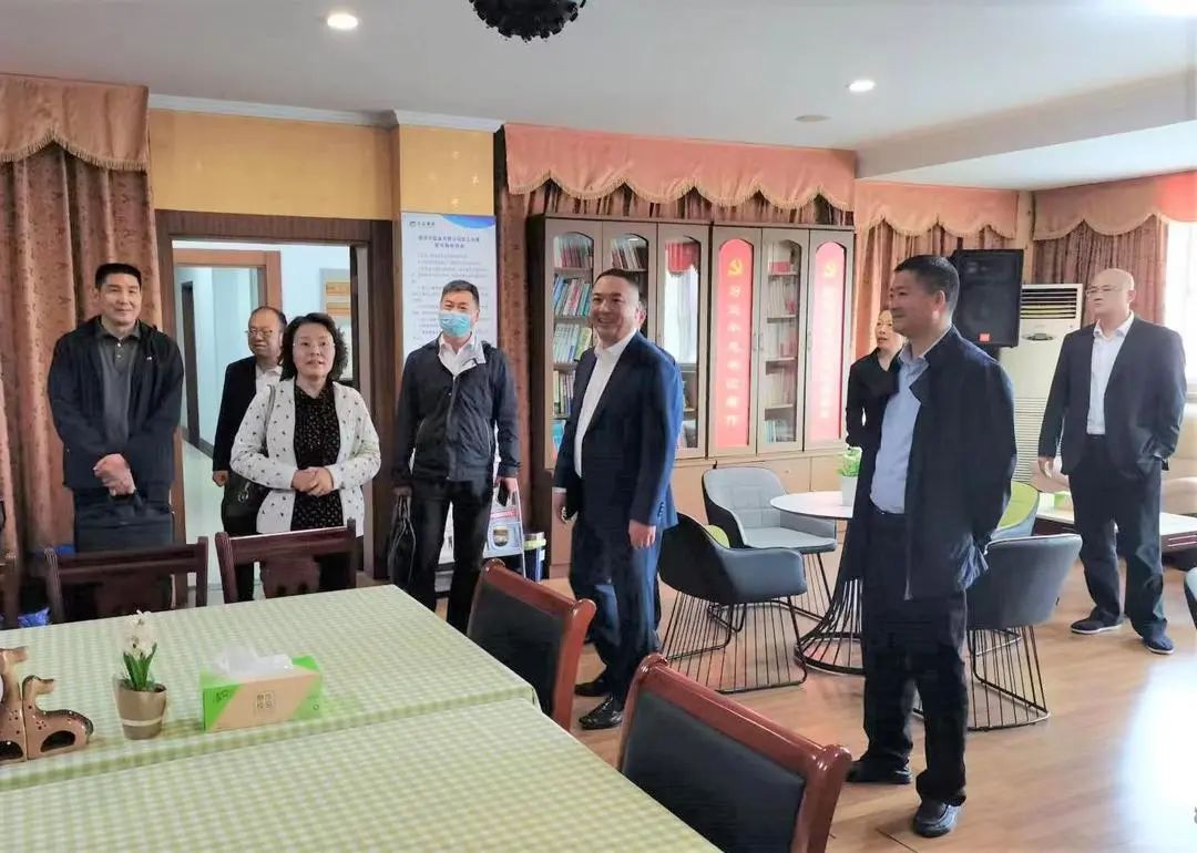 省部屬企事業(yè)工會來蘇鹽集團(tuán)調(diào)研指導(dǎo)職代會制度規(guī)范化建設(shè)及作用發(fā)揮情況 省部屬企事業(yè)工會來蘇鹽集團(tuán)調(diào)研指導(dǎo)職代會制度規(guī)范化建設(shè)及作用發(fā)揮情況